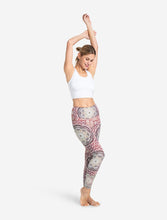 Laden Sie das Bild in den Galerie-Viewer, Yoga Leggings MANGALA 2, Biobaumwolle