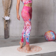 Laden Sie das Bild in den Galerie-Viewer, Yoga Leggings BRAVERY, Pink