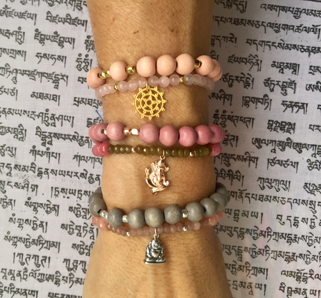 Yoga Mala Armband INDIAN ELEPHANT, Chalcedon + Gold