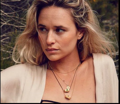 Yoga Halskette GIVE LOVE HOPE, Gold