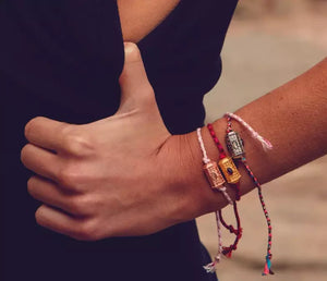 Yoga Armband GIVE LOVE HOPE, Gold