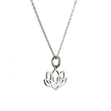 Laden Sie das Bild in den Galerie-Viewer, Yoga Halskette mit Lotus-Amulett, Silber