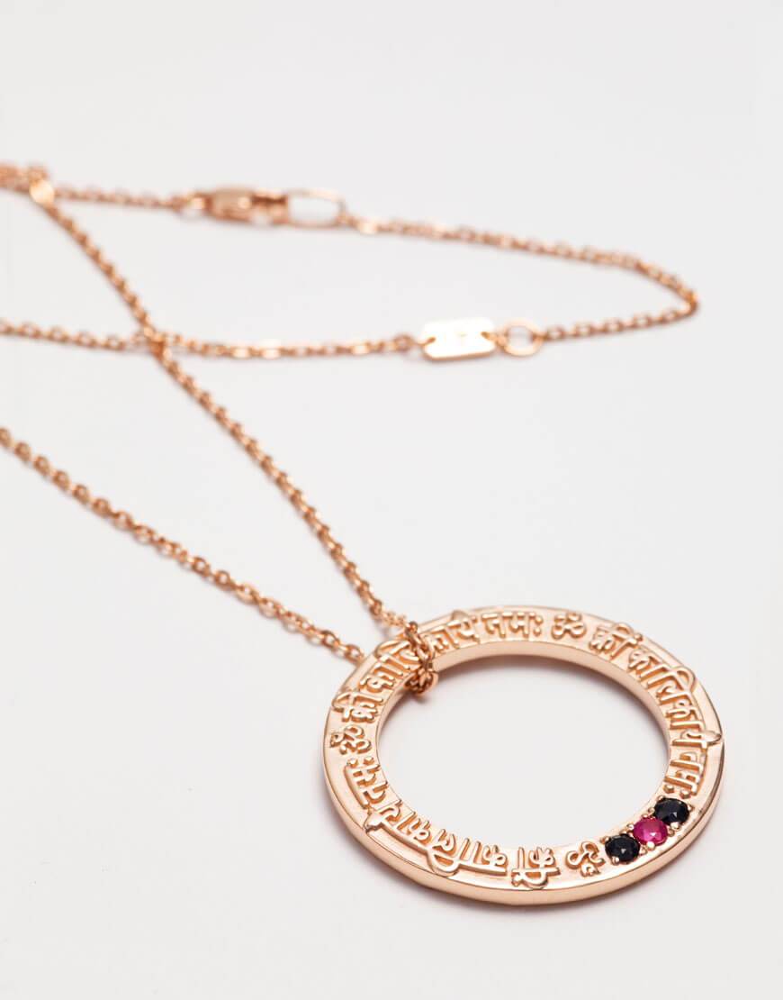 Mantra Amulett KALI, Roségold + Edelsteine
