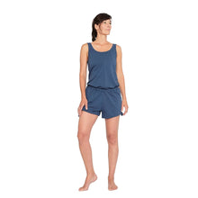 Laden Sie das Bild in den Galerie-Viewer, Yoga Jumpsuit Short INDIGO, Jeansblau