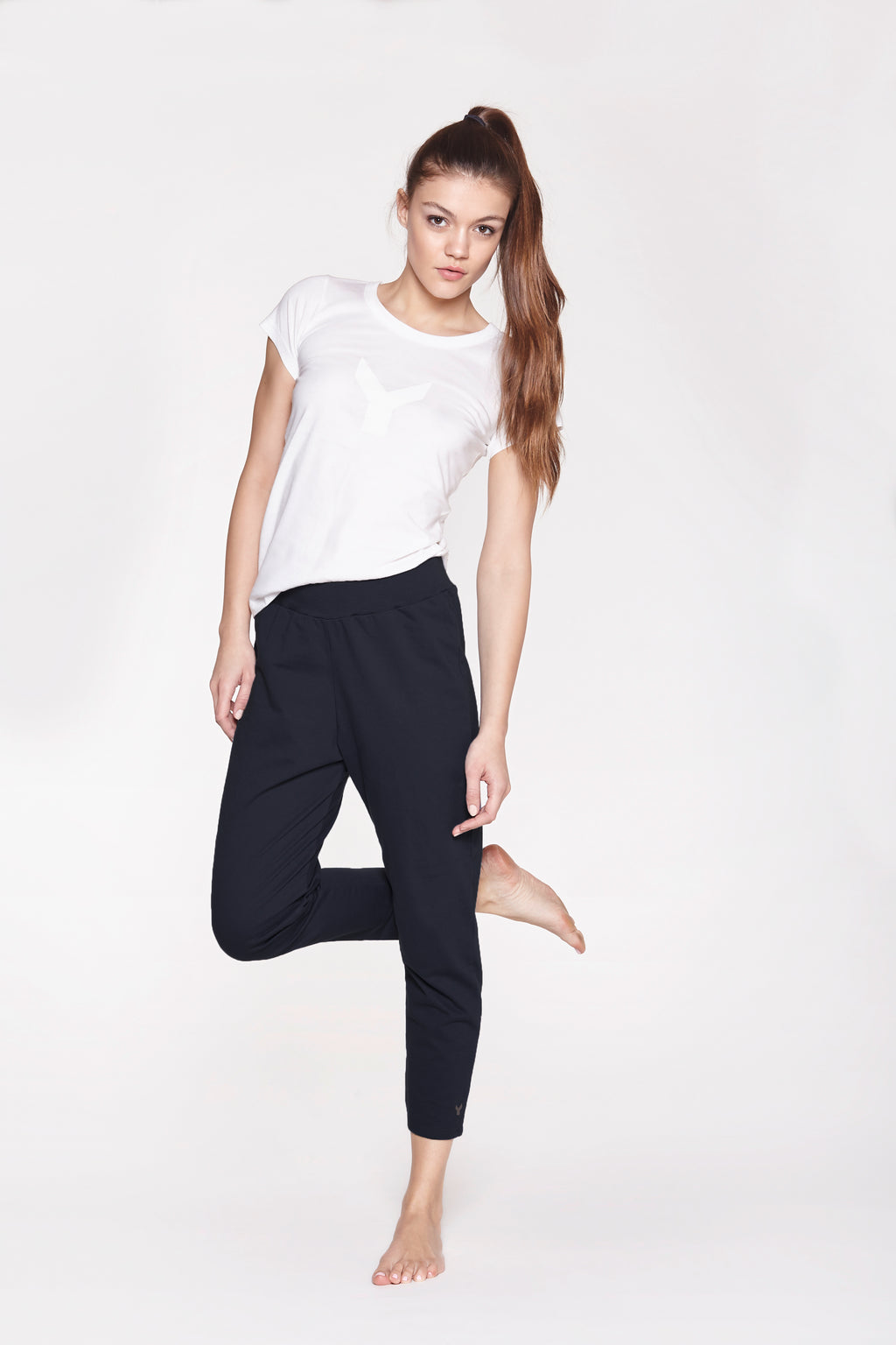 Yoga Pants Loose Soft Black von Yoiqi