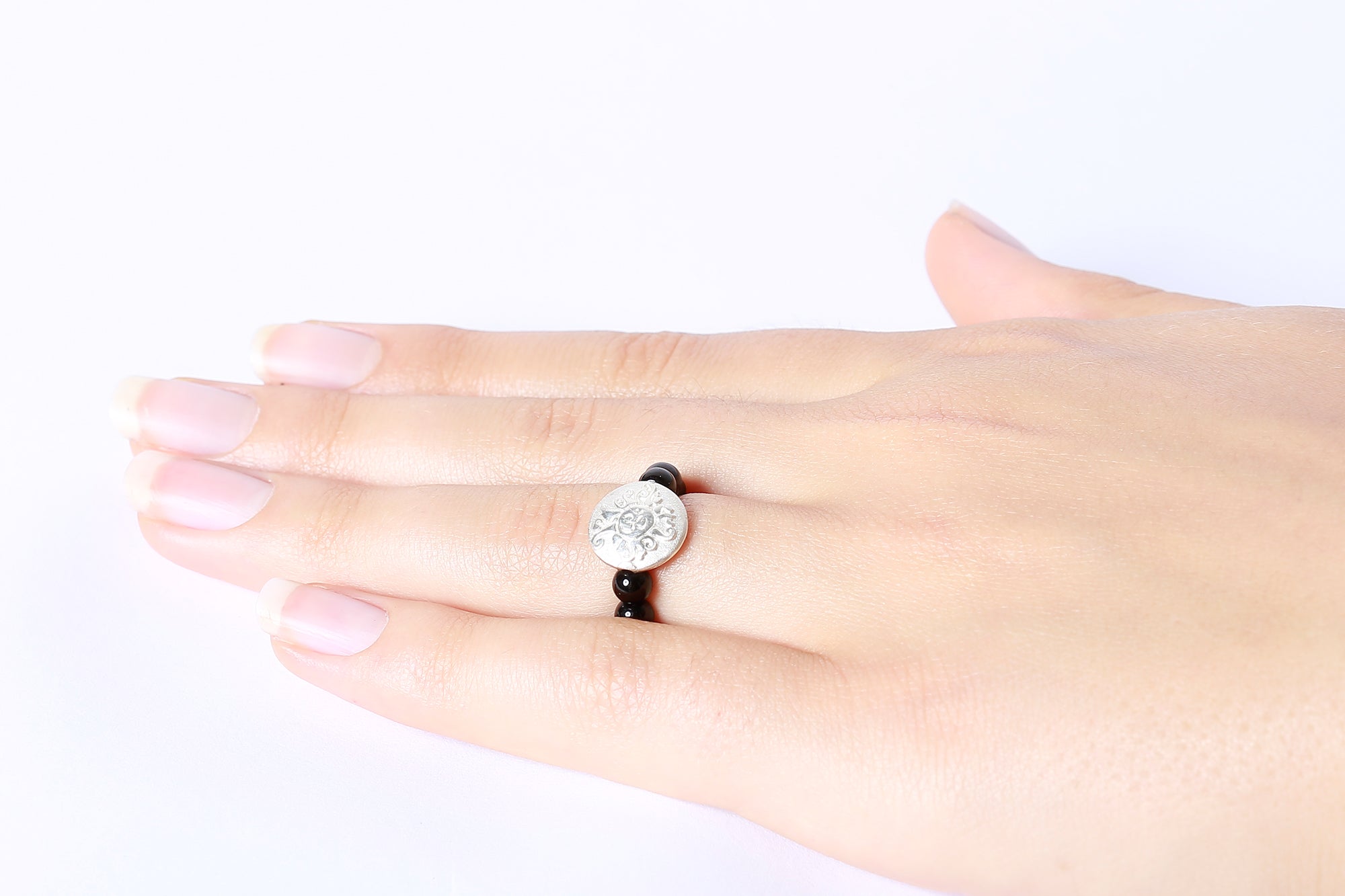Ring OM, Mala-Perlen Onyx + Silber